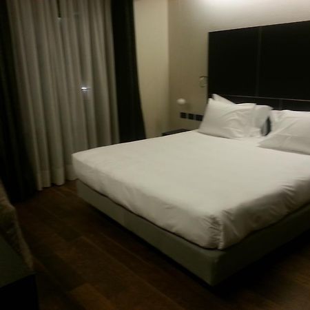 Hotel Tonfoni Montecatini Terme Buitenkant foto
