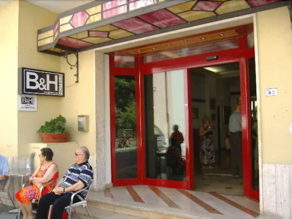 Hotel Tonfoni Montecatini Terme Buitenkant foto